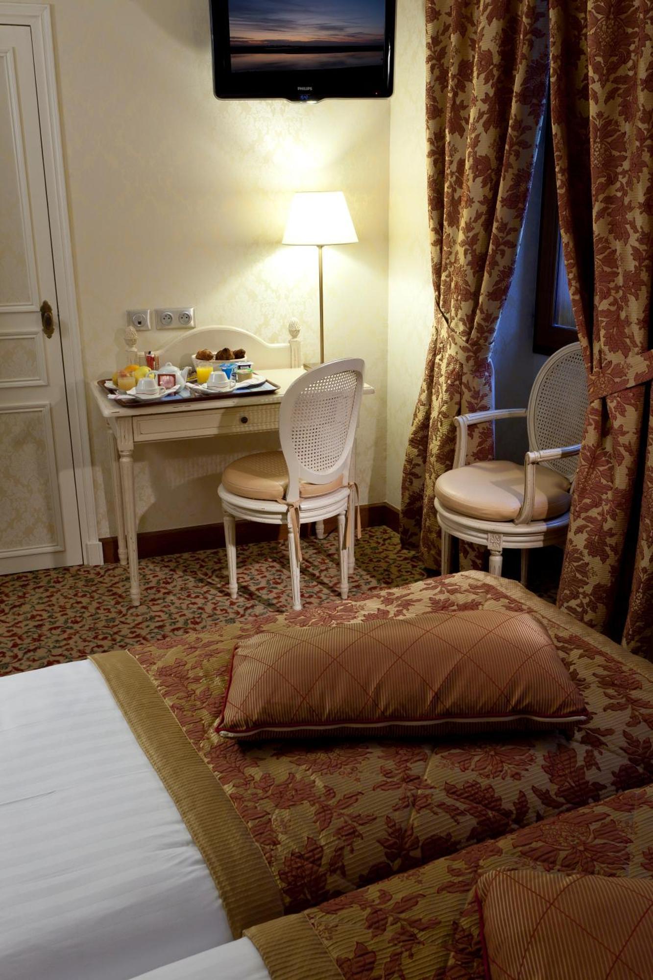奥贝奇圣皮埃尔酒店 Mont-Saint-Michel 外观 照片